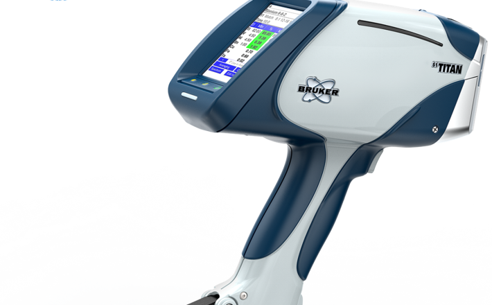 Thi&ecirc;́t bị quang ph&ocirc;̉ XRF c&acirc;̀m tay đa dụng