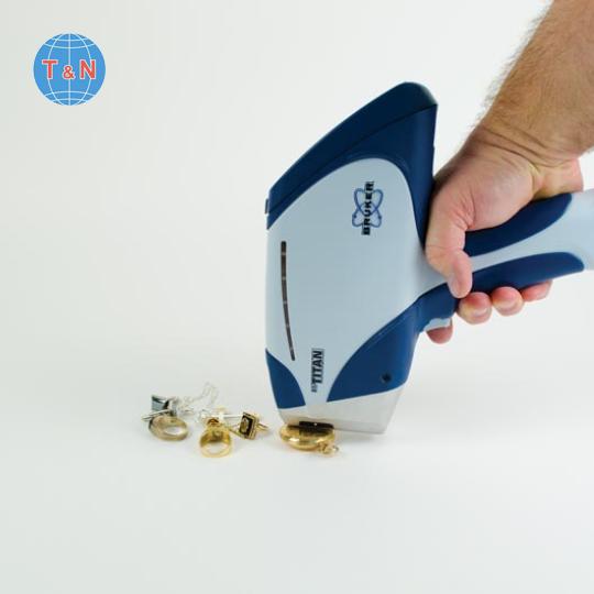 Thi&ecirc;́t bị quang ph&ocirc;̉ XRF c&acirc;̀m tay đa dụng